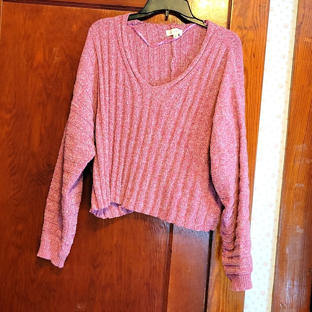 🆕️ L.A. Hearts Woman's Sweater Size Medium